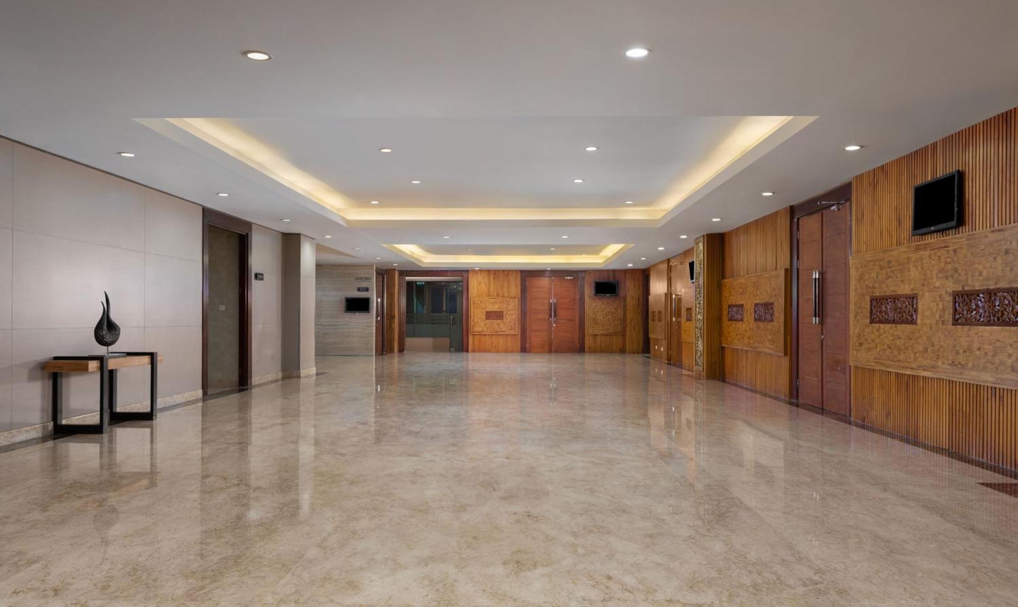 Hotel Santika Premiere Gubeng Surabaya Esterno foto