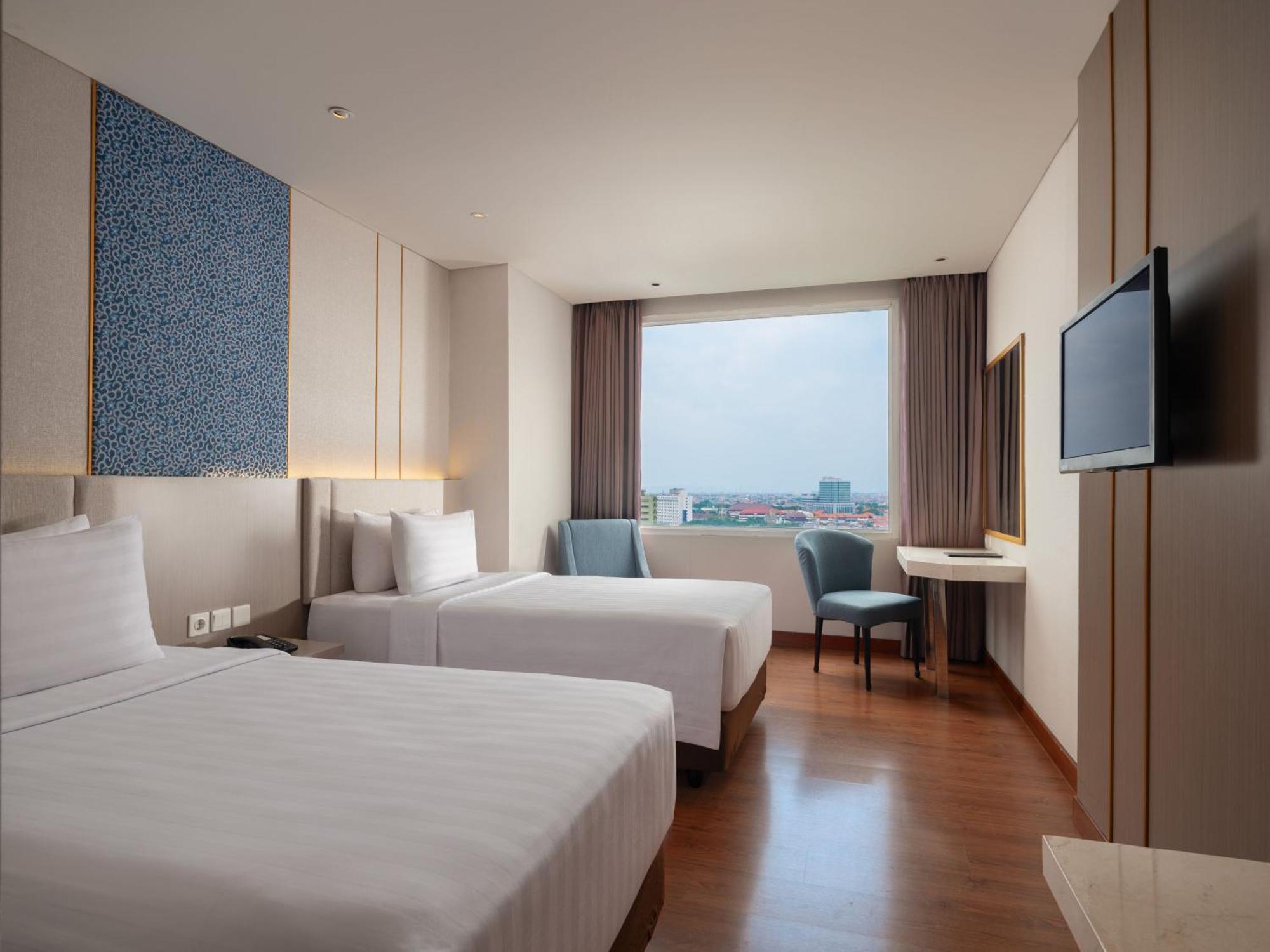 Hotel Santika Premiere Gubeng Surabaya Esterno foto