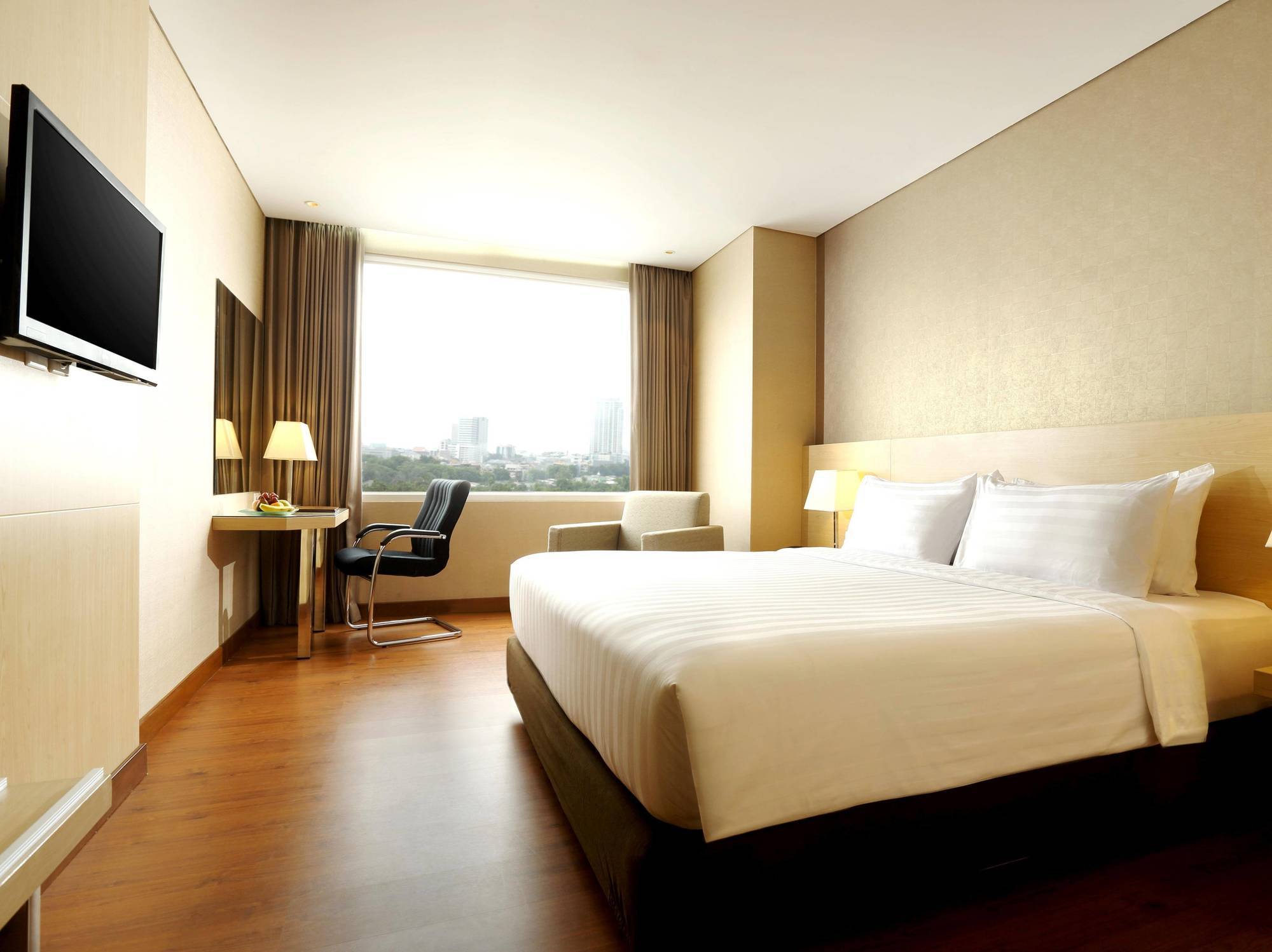Hotel Santika Premiere Gubeng Surabaya Esterno foto